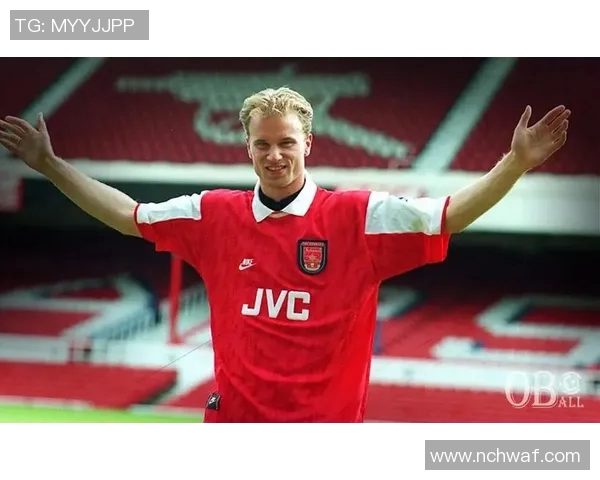 足球球星场外穿搭揭秘：潮流与个性并存的时尚风向标